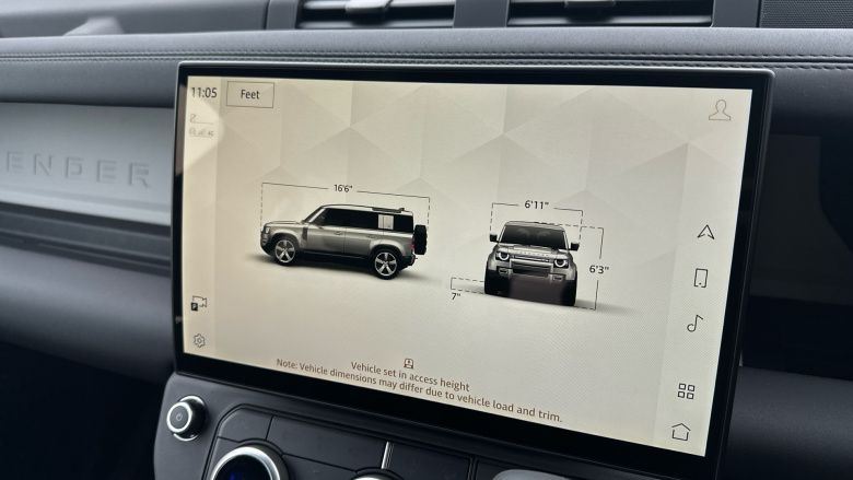 Land Rover Defender 3.0 D350 X-Dynamic SE 110 5dr Auto Diesel Estate